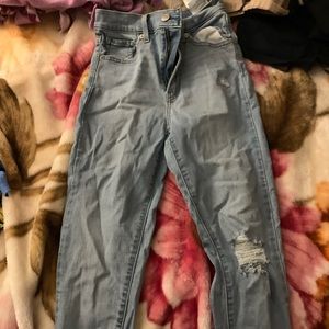 levi high waisted skinny jean